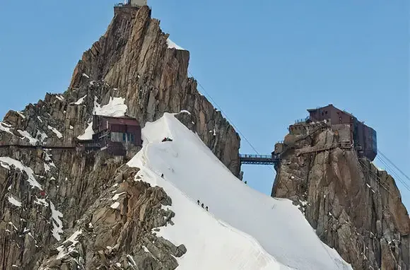 10 Terrifying Bridges You Need to See to Believe