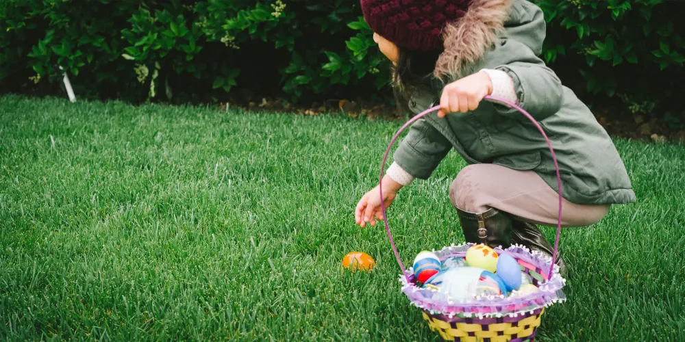 Girl with Easter Basket; Courtesy of Twenty20
