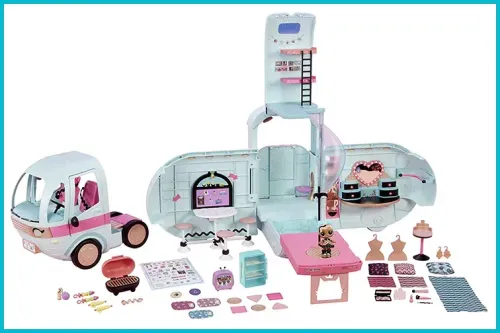 L.O.L. Surprise! 2-in-1 Glamper Fashion Camper; Courtesy of Amazon