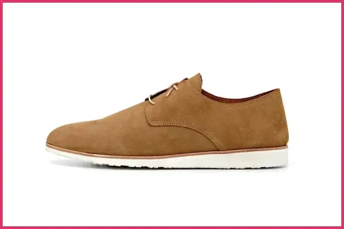 Nisolo Travel Derby ; Courtesy of Nisolo 