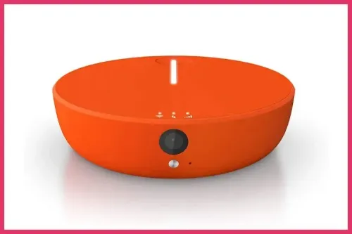 Skyroam Solis X; Courtesy of Amazon