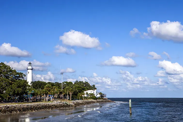 St. Simon's Island in Georgia; Courtesy CE Photography/Shutterstock
