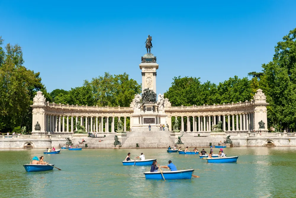 Boating lake at Retiro park, Madrid, Spain