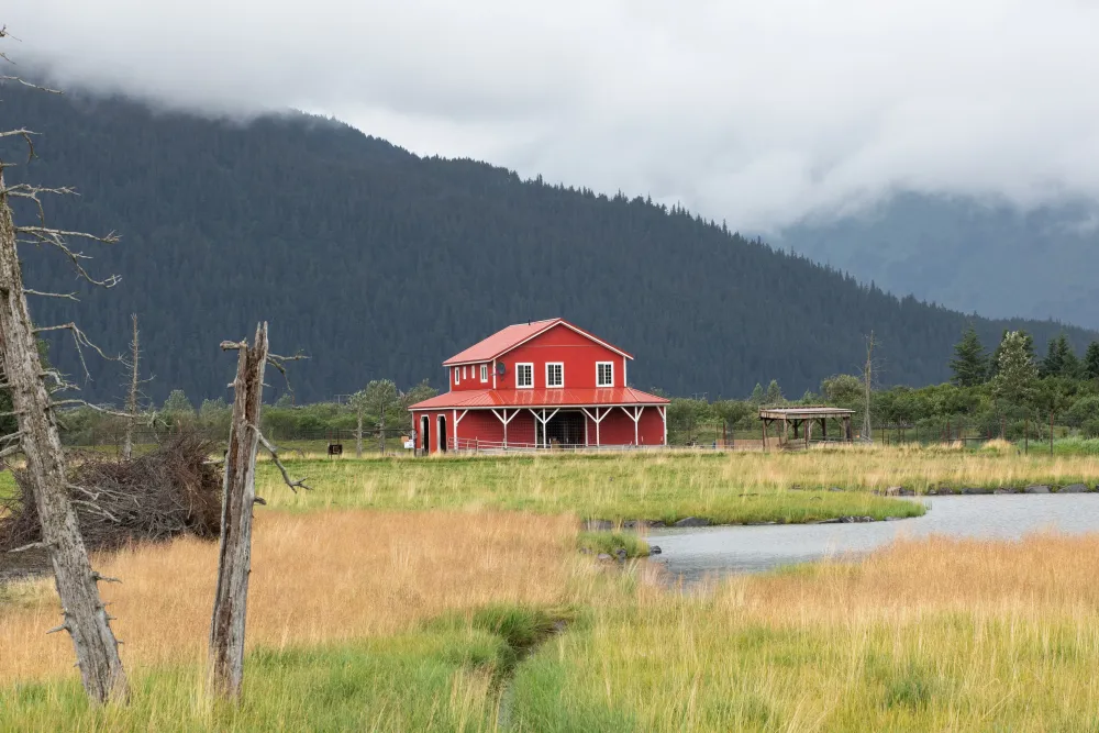 Alaska Wildlife Conservation Center