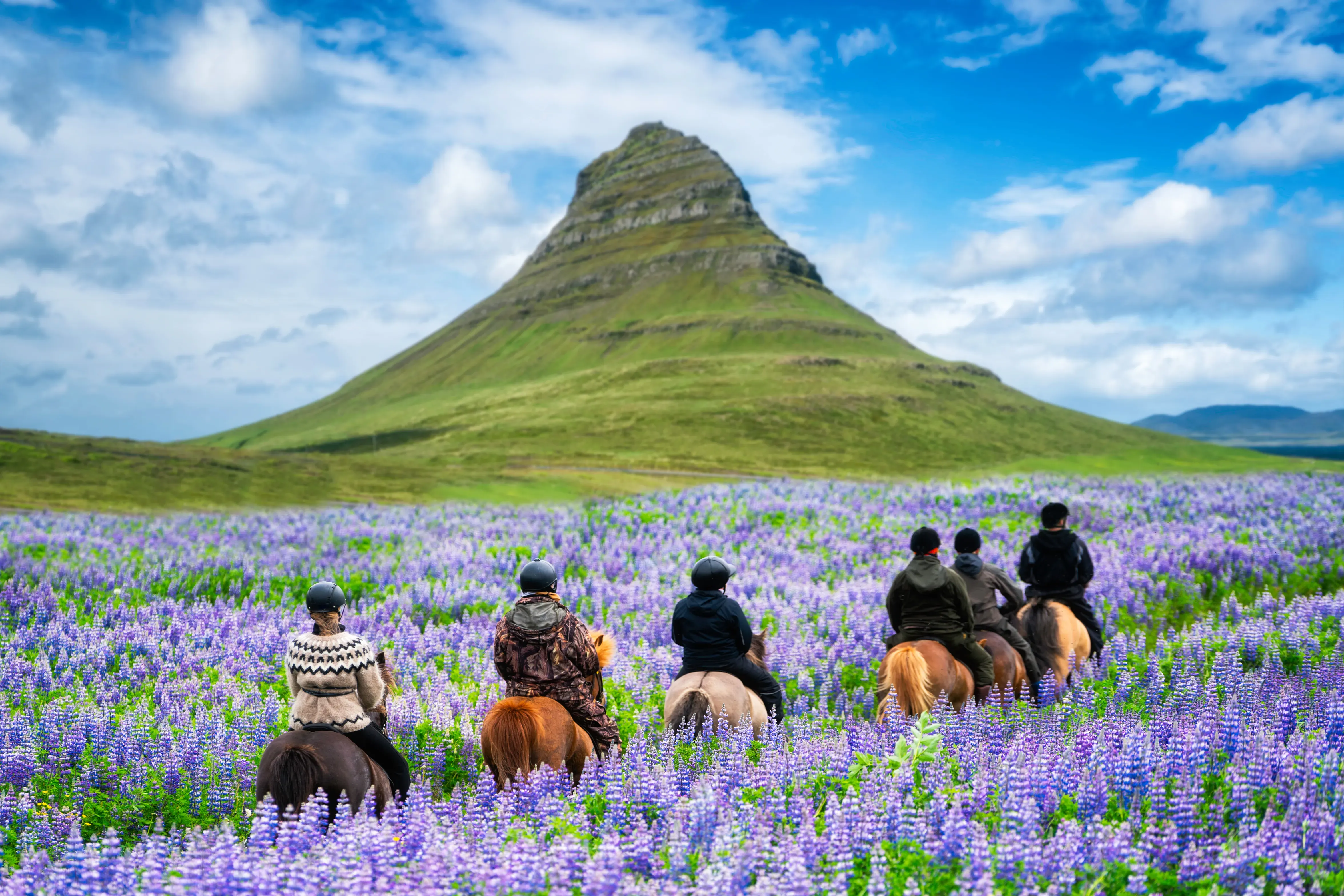 Iceland Summer Travel Guide: See More, Spend Less